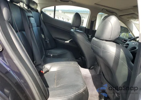 2010 Lexus Is 250 z USA, uszkodzony, nr VIN JTHCF5C23A2033567